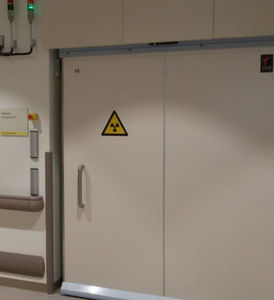 Radiation sliding door